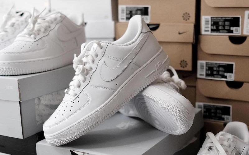 Air Force 1 Low GS White