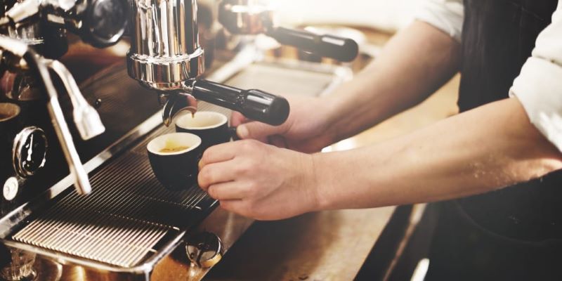 số lượng vòi chảy ra máy cafe
