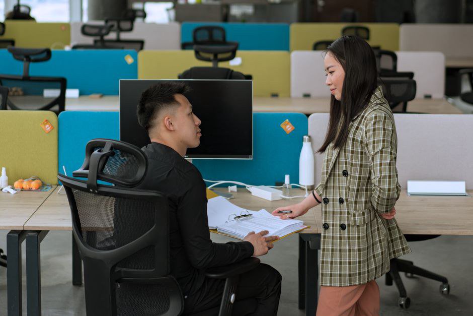 Kinh nghiệm chọn ghế lưới giám đốc dễ dùng